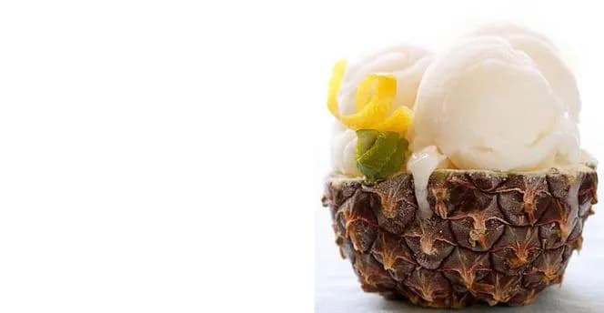 Jak zrobić idealny sorbet ananasowy? Gładki przepis (z/bez maszynki)